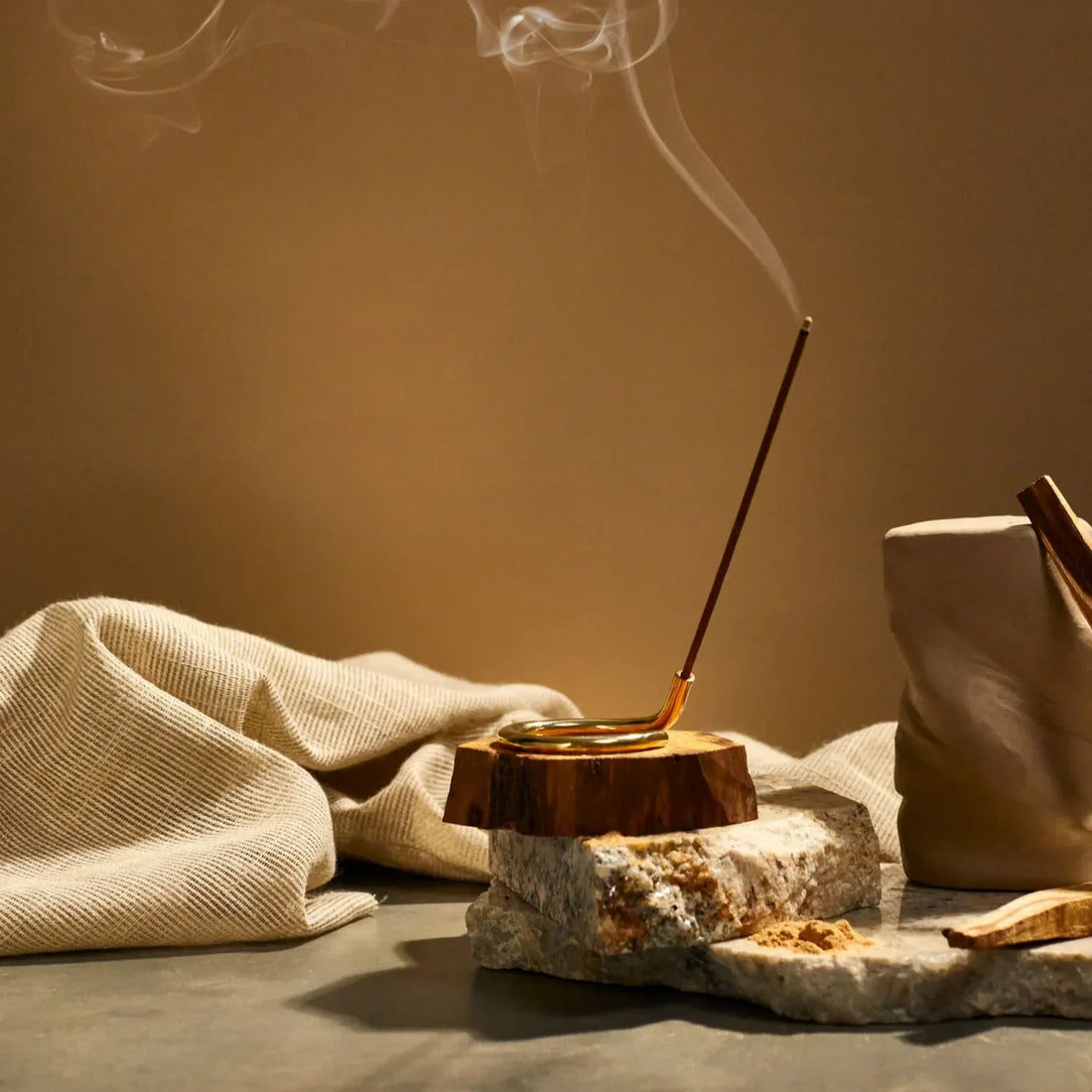 How to Make Your Space Smell Amazing – No Matter What You’ve Been Up To